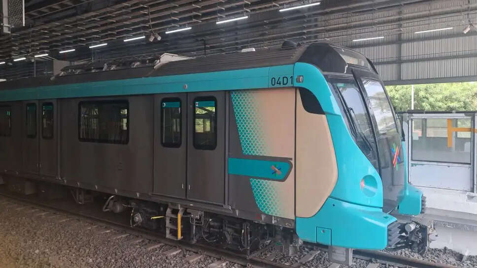 Delhi metro today